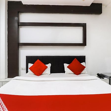 لاكناو Oyo Flagship Just-9 Inn Near Sahara Ganj Mall المظهر الخارجي الصورة