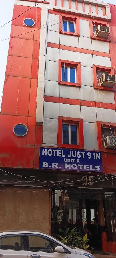 لاكناو Oyo Flagship Just-9 Inn Near Sahara Ganj Mall المظهر الخارجي الصورة