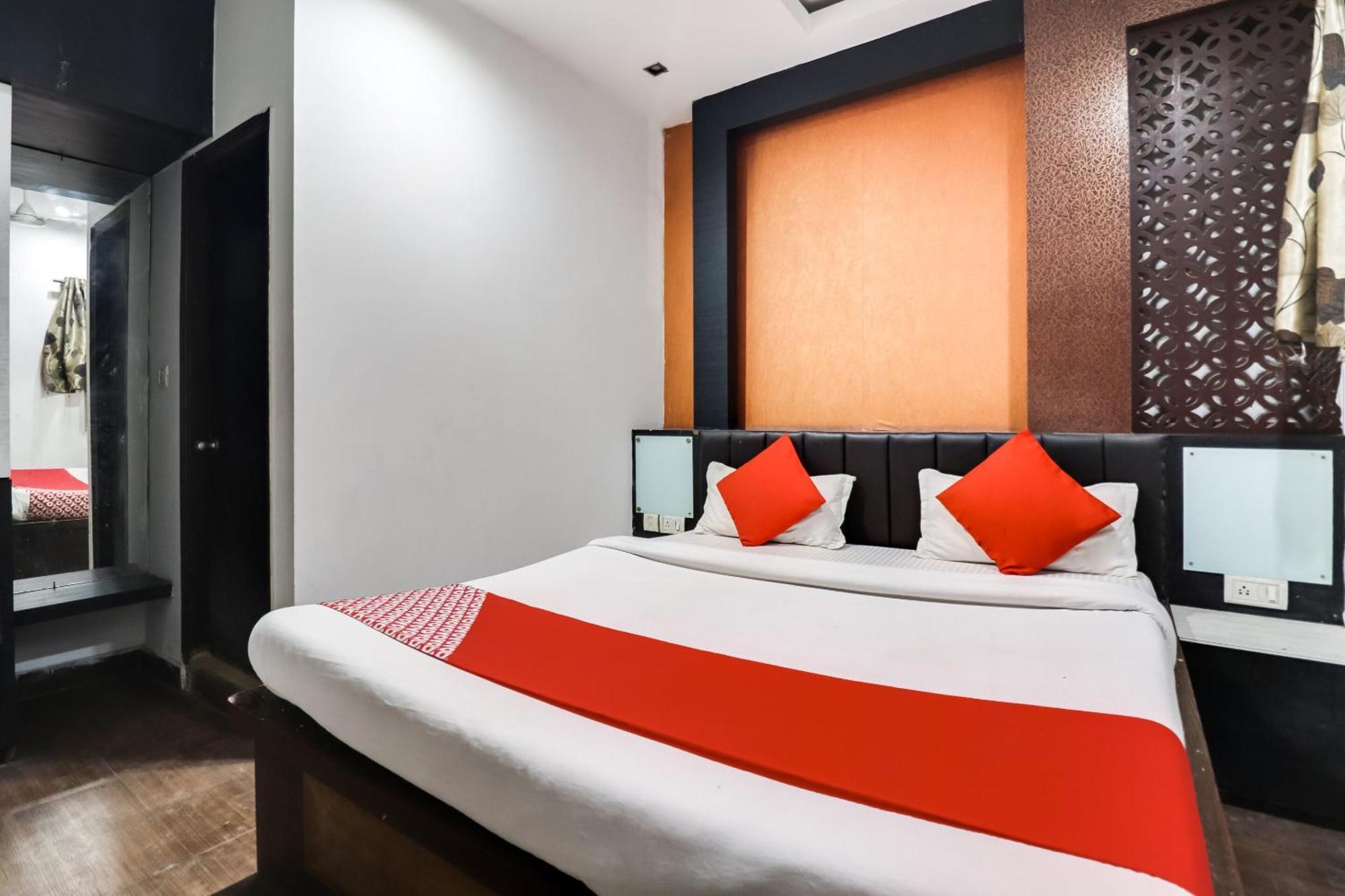 لاكناو Oyo Flagship Just-9 Inn Near Sahara Ganj Mall المظهر الخارجي الصورة